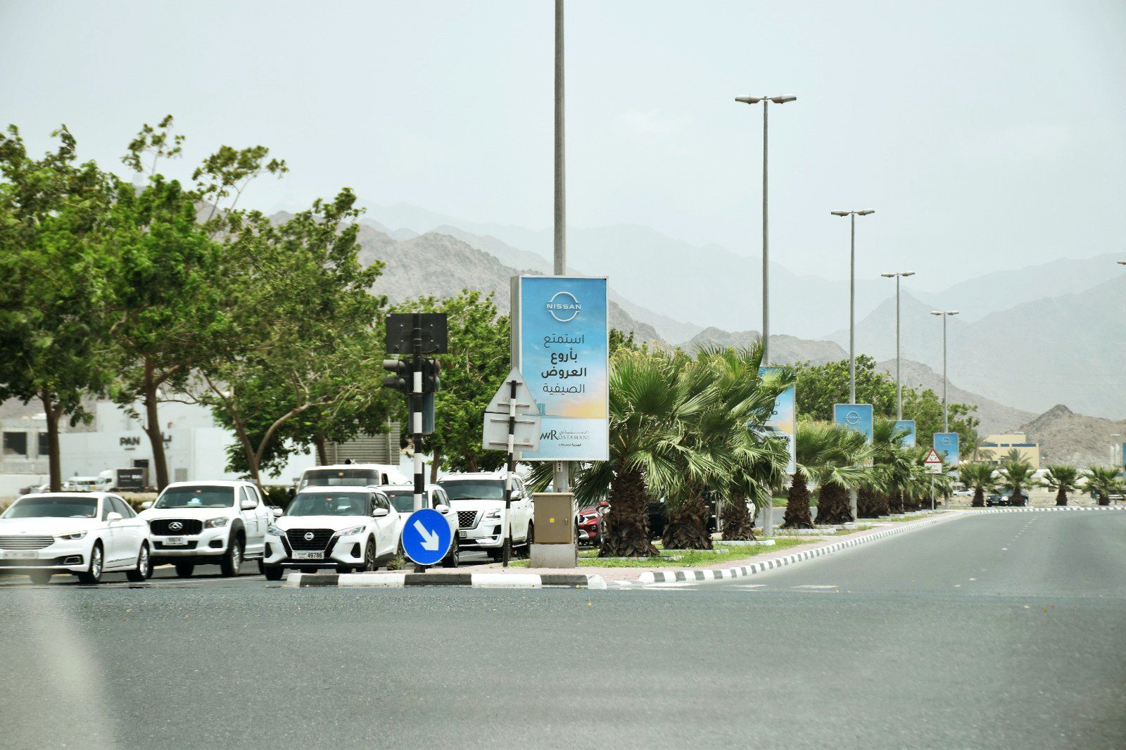 Fujairah City Centre Signal Area — Back-Lit Lamppost, Fujairah