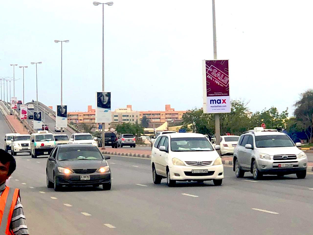 Al Hisn Rd Area — Back-Lit Lamppost, Ras Al Khaimah