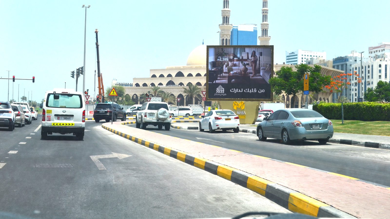 King Abdul Aziz St — Back-Lit Mini Unipole, Sharjah