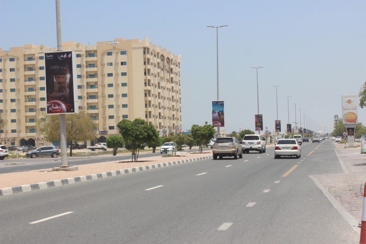 King Faisal Rd — Opp. KFC Area — Back-Lit Lamppost, Umm Al Quwain